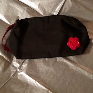 GENTLY LOVED Black Red Rose Multipurpose Bag